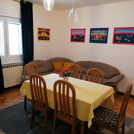 Apartment Artemisia 1 Trogir Extérieur photo